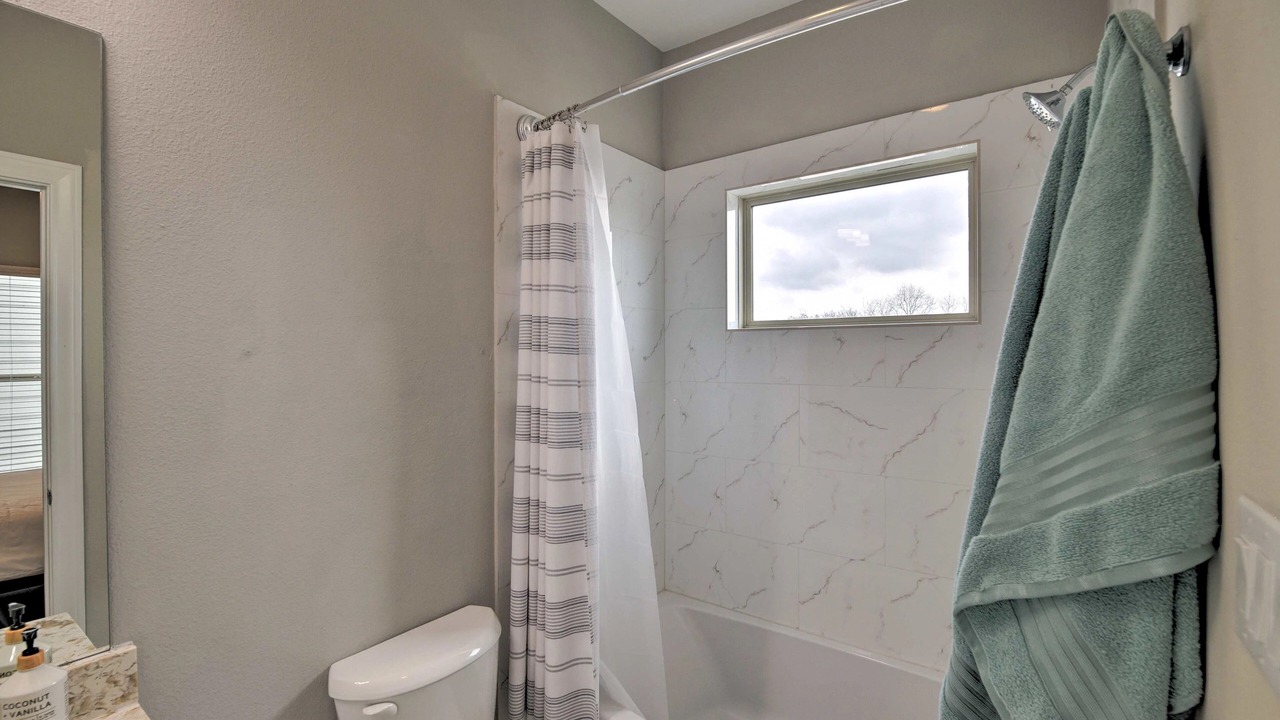 Photo of Bathroom in Shady Acres