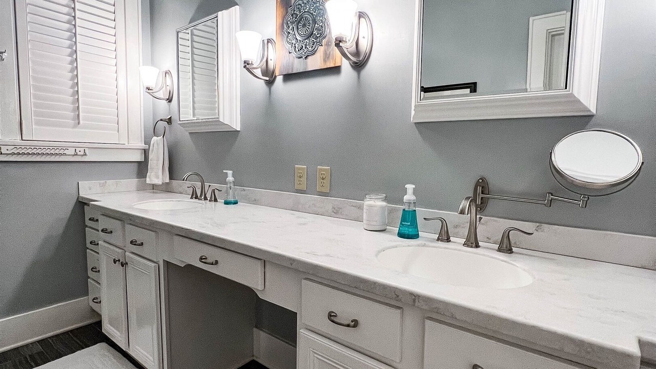 Photo of Bedroom in Midtown