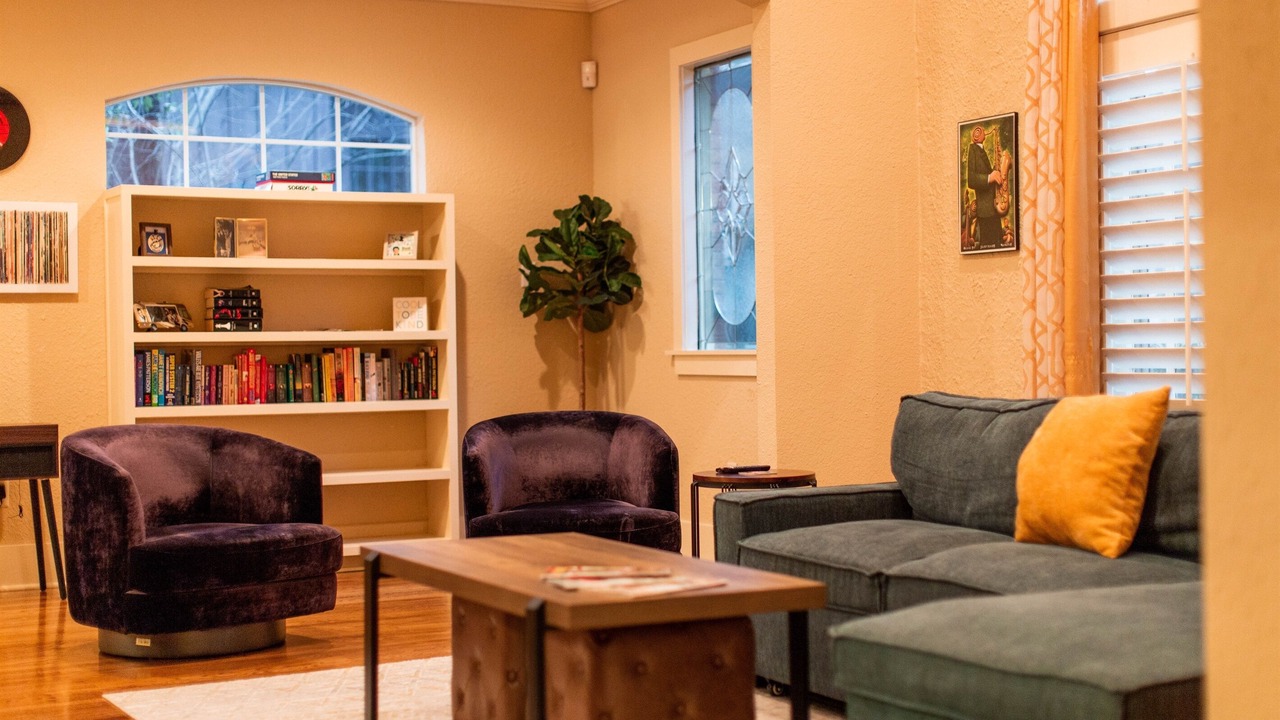 Photo of Bedroom in Midtown