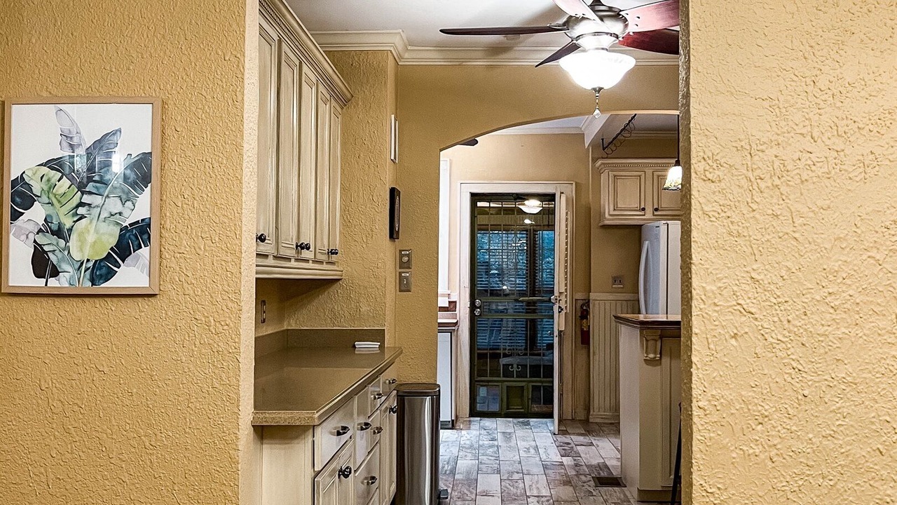 Photo of Bedroom in Midtown