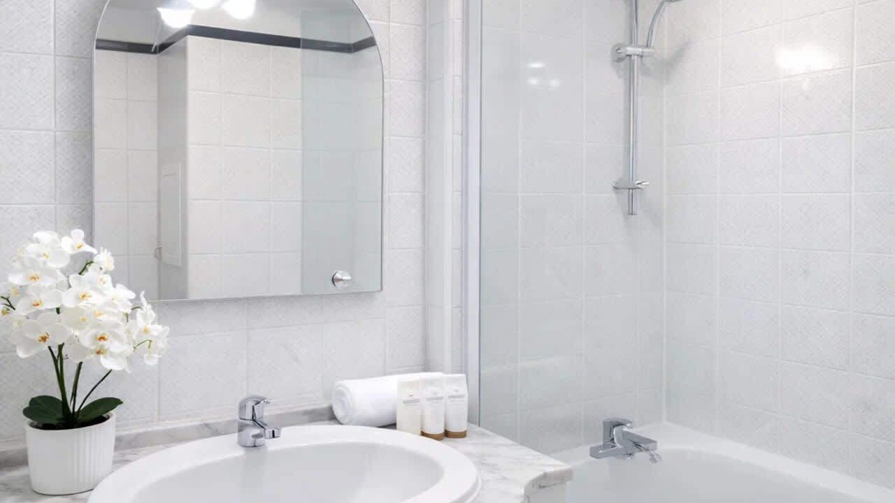 Photo of Others in Les Halles