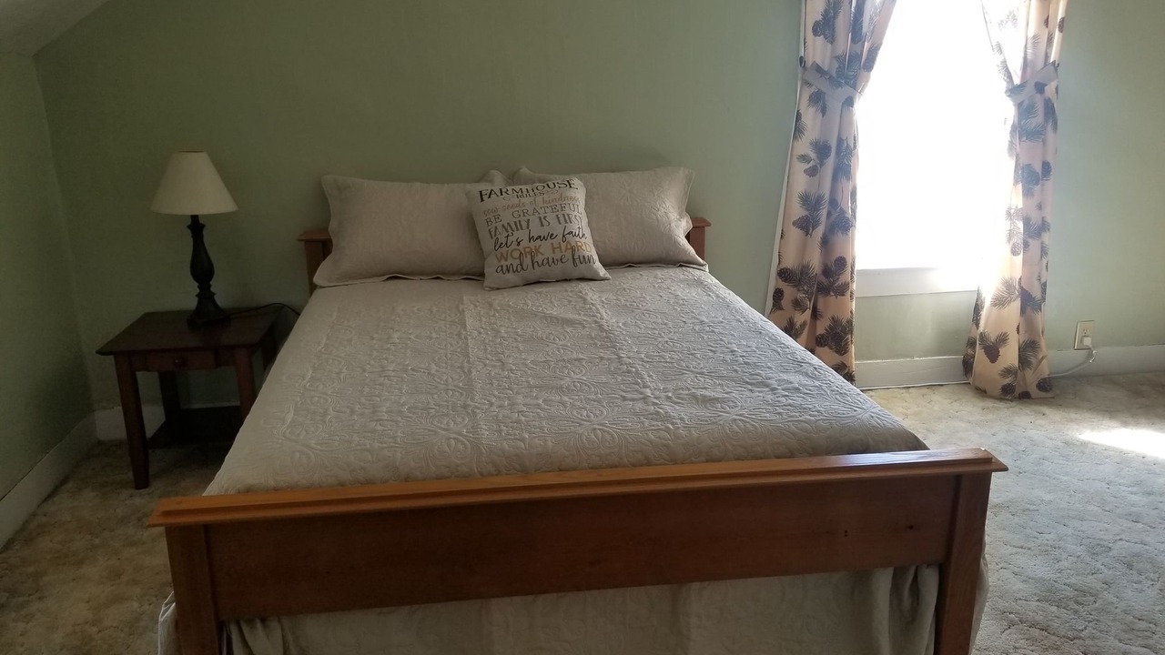 Photo of Bedroom in West Eaton
