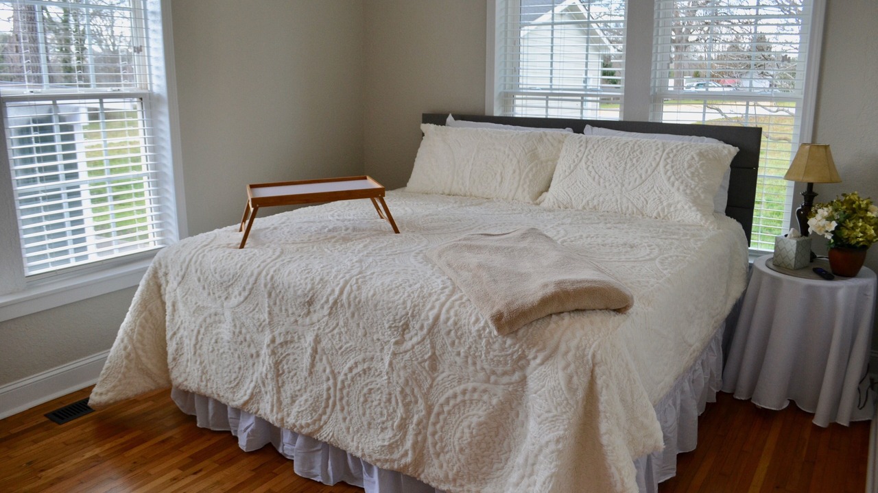 Photo of Bedroom in Forest City