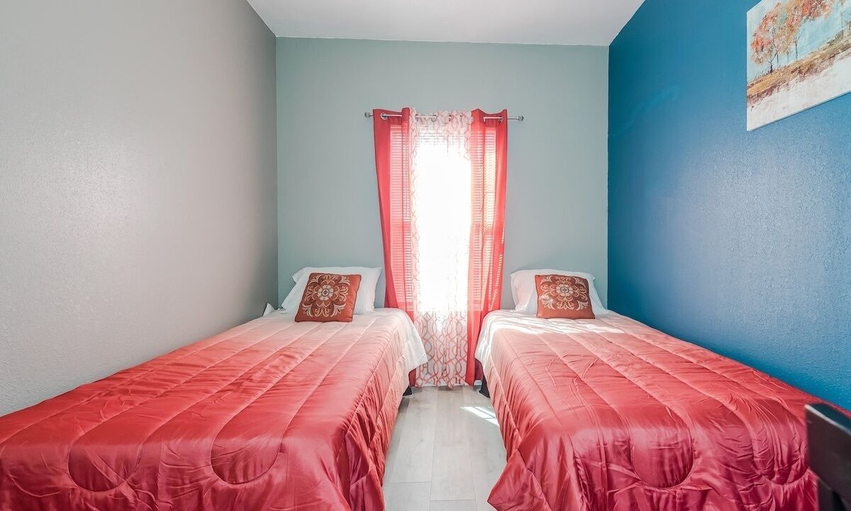 Photo of Bedroom in Northeast Houston