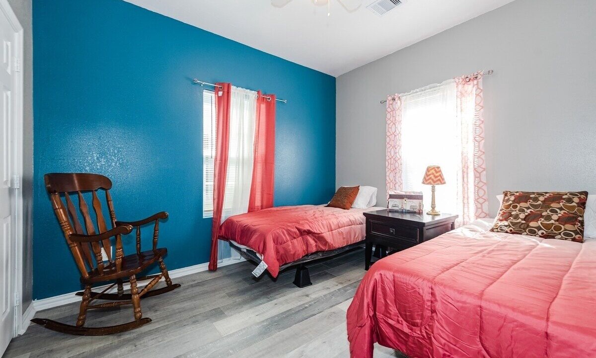 Photo of Bedroom in Northeast Houston