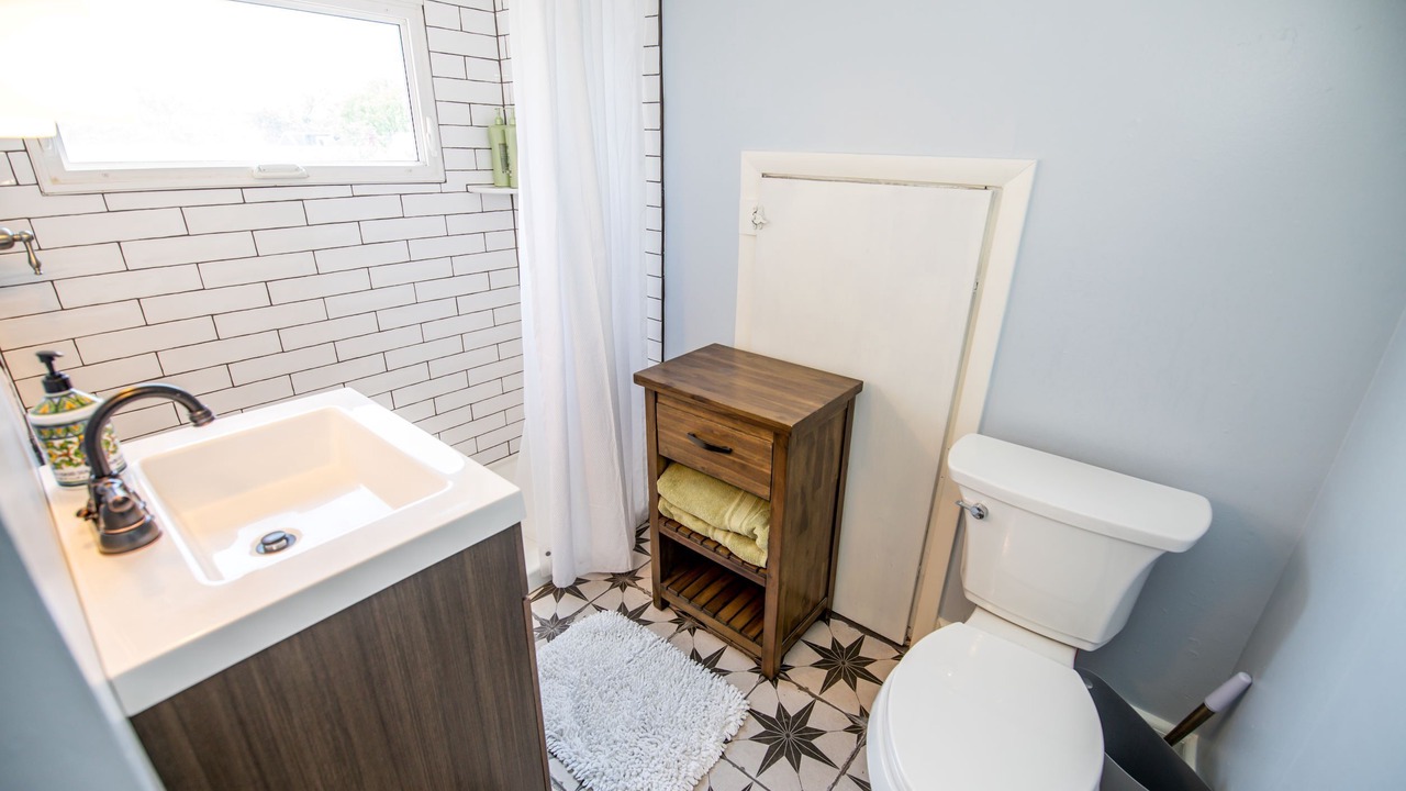 Photo of Bathroom in Historic District