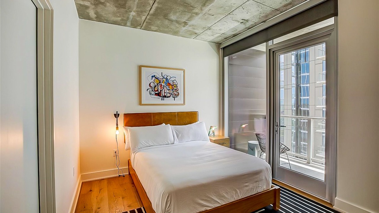 Photo of Bedroom in Rainey Street Historic District
