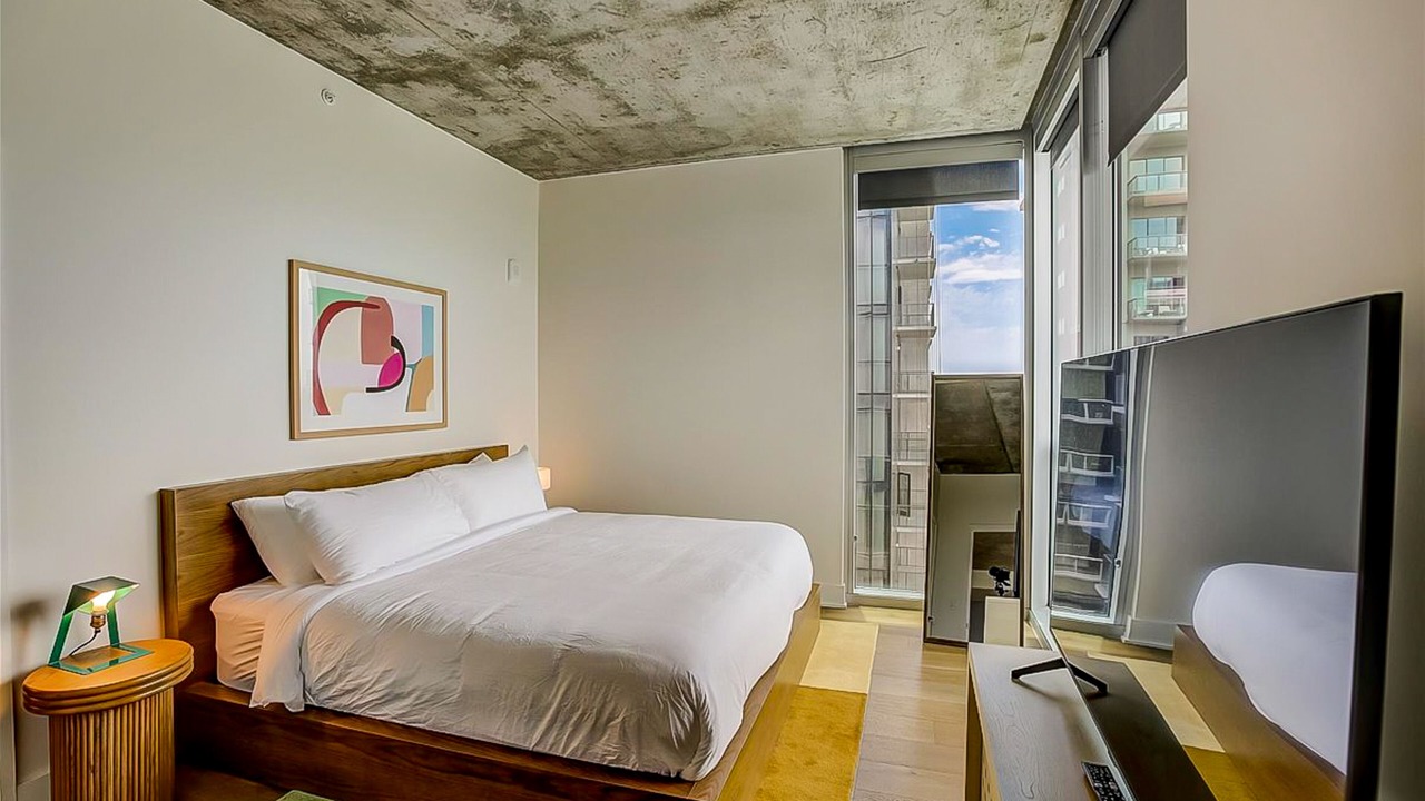 Photo of Bedroom in Rainey Street Historic District