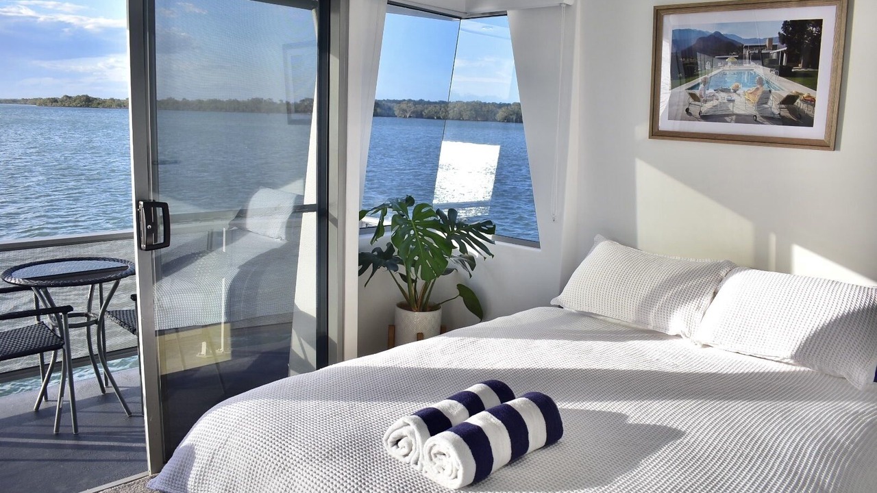 Photo of Bedroom in Main Beach