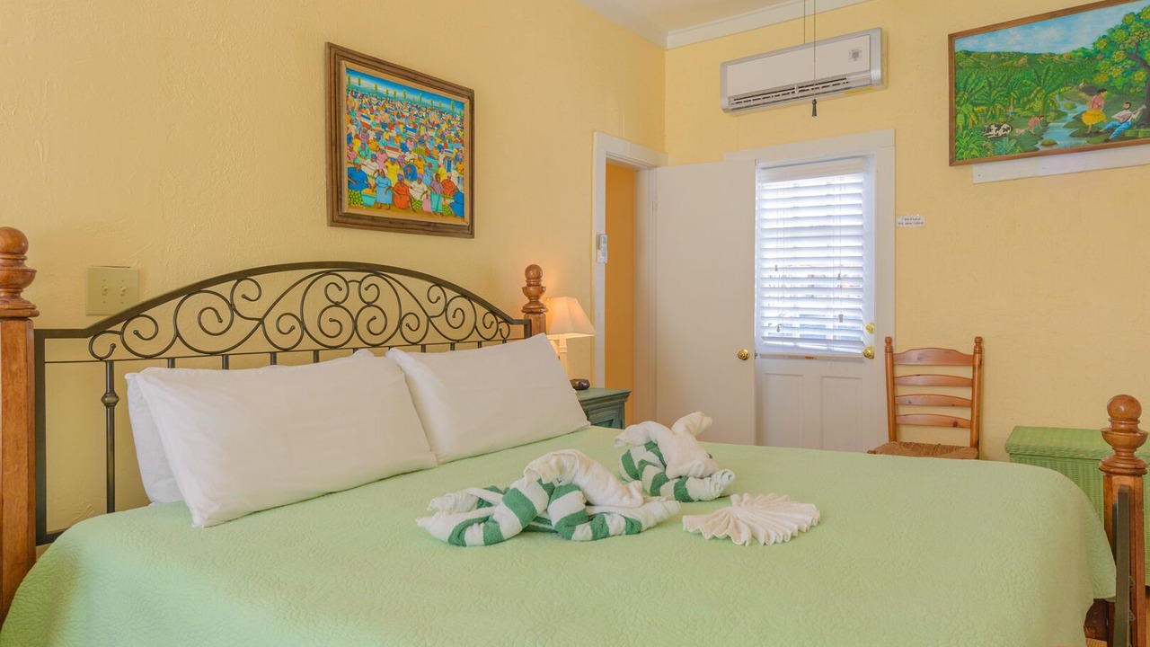 Photo of Bedroom in Downtown