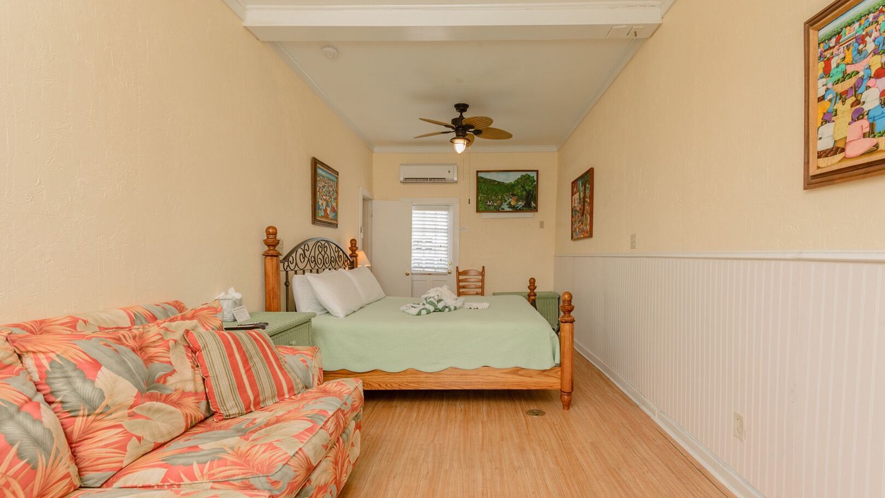 Photo of Bedroom in Downtown