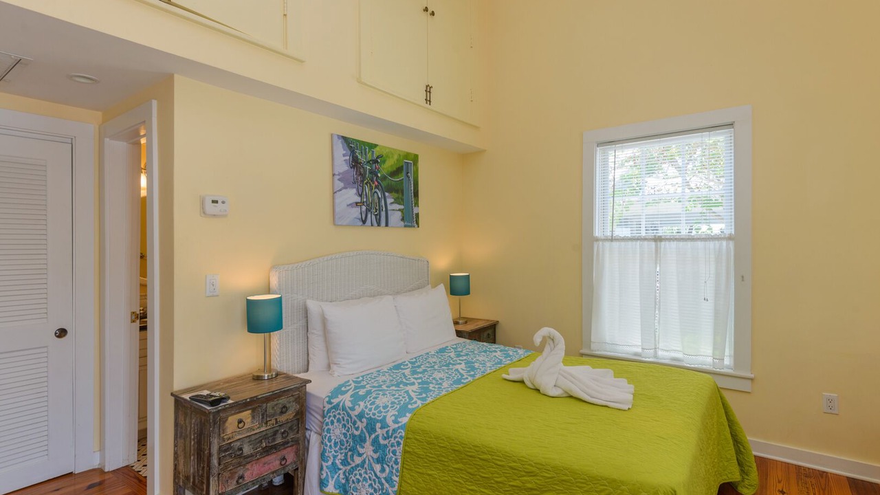 Photo of Bedroom in Downtown