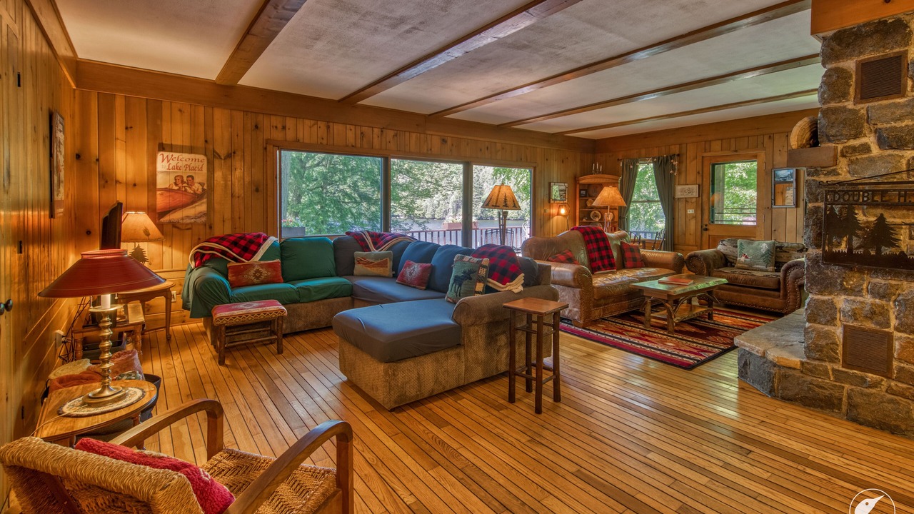 Photo of Livingroom in Lake Placid