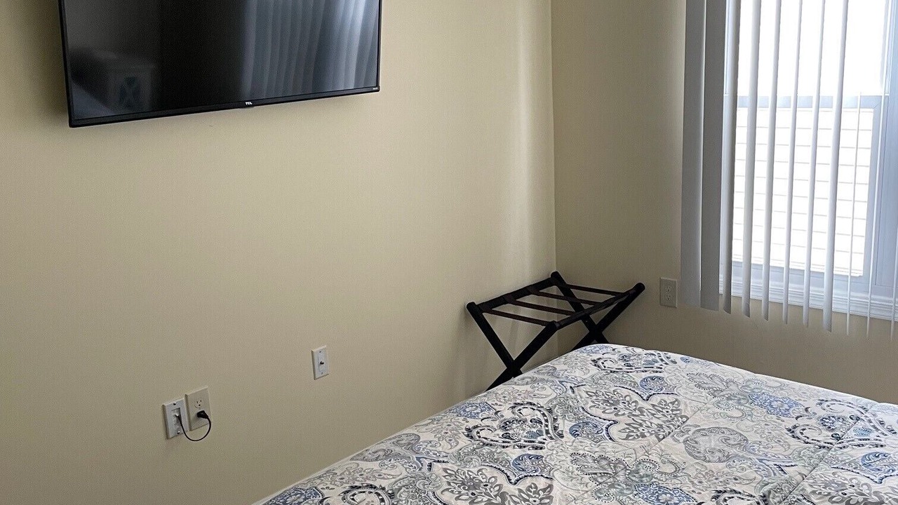 Photo of Bedroom in Seaside Heights