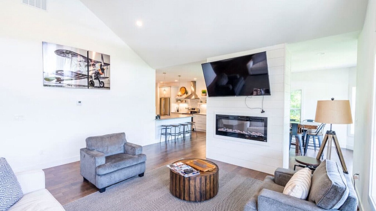Photo of Outdoor in Buckingham Estates