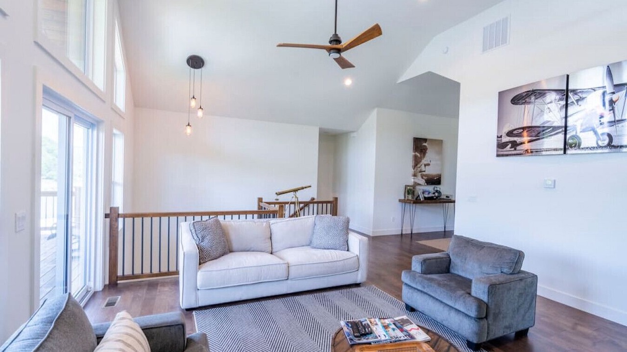 Photo of Bedroom in Buckingham Estates