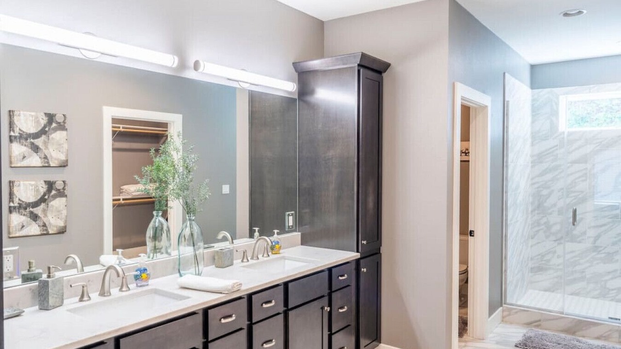 Photo of Bathroom in Buckingham Estates