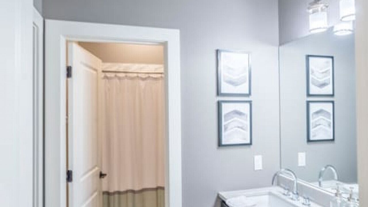 Photo of Bathroom in Buckingham Estates