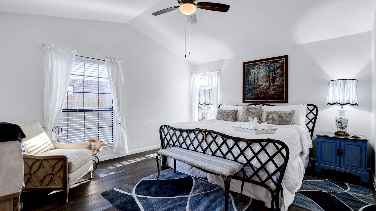 Photo of Bedroom in North San Antonio - SAT