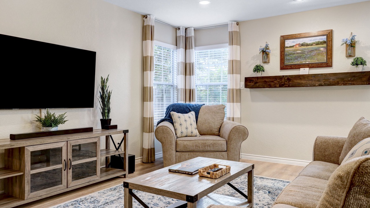Photo of Livingroom in Wetmore