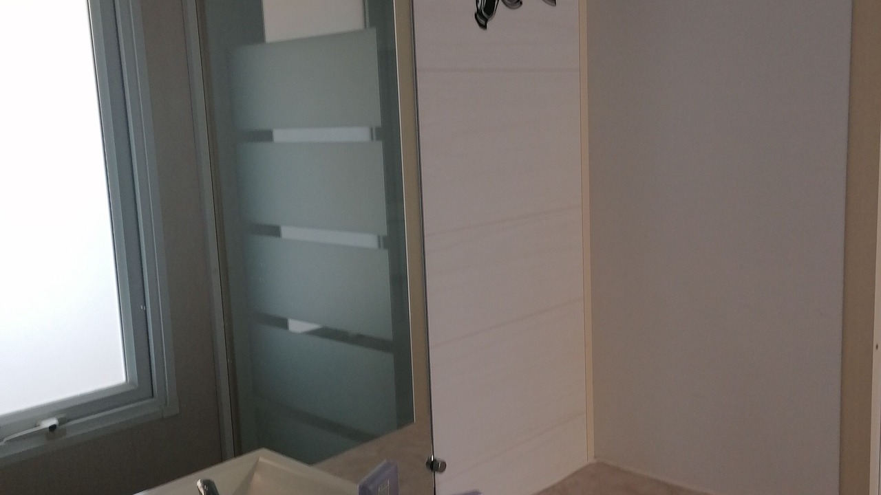 Photo of Bathroom in La Roque-d'Antheron