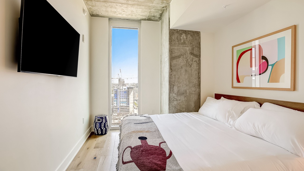 Photo of Bedroom in Rainey Street Historic District