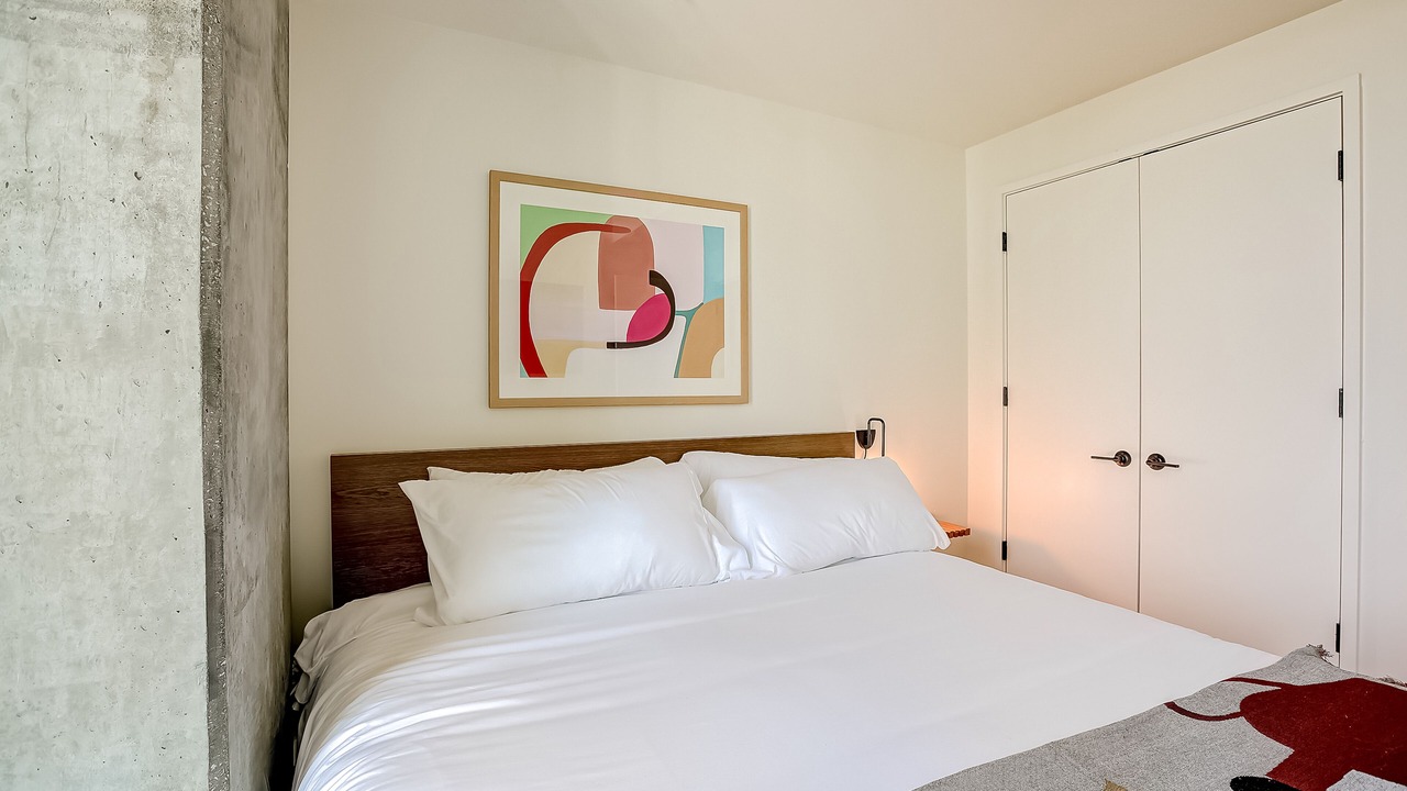 Photo of Bedroom in Rainey Street Historic District