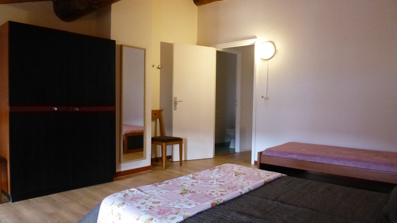 Photo of Bedroom in Montoulieu
