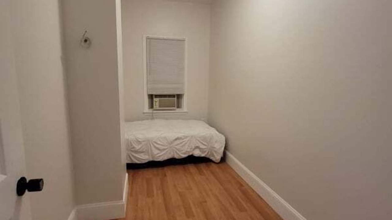 Photo of Bedroom in Hyde Square