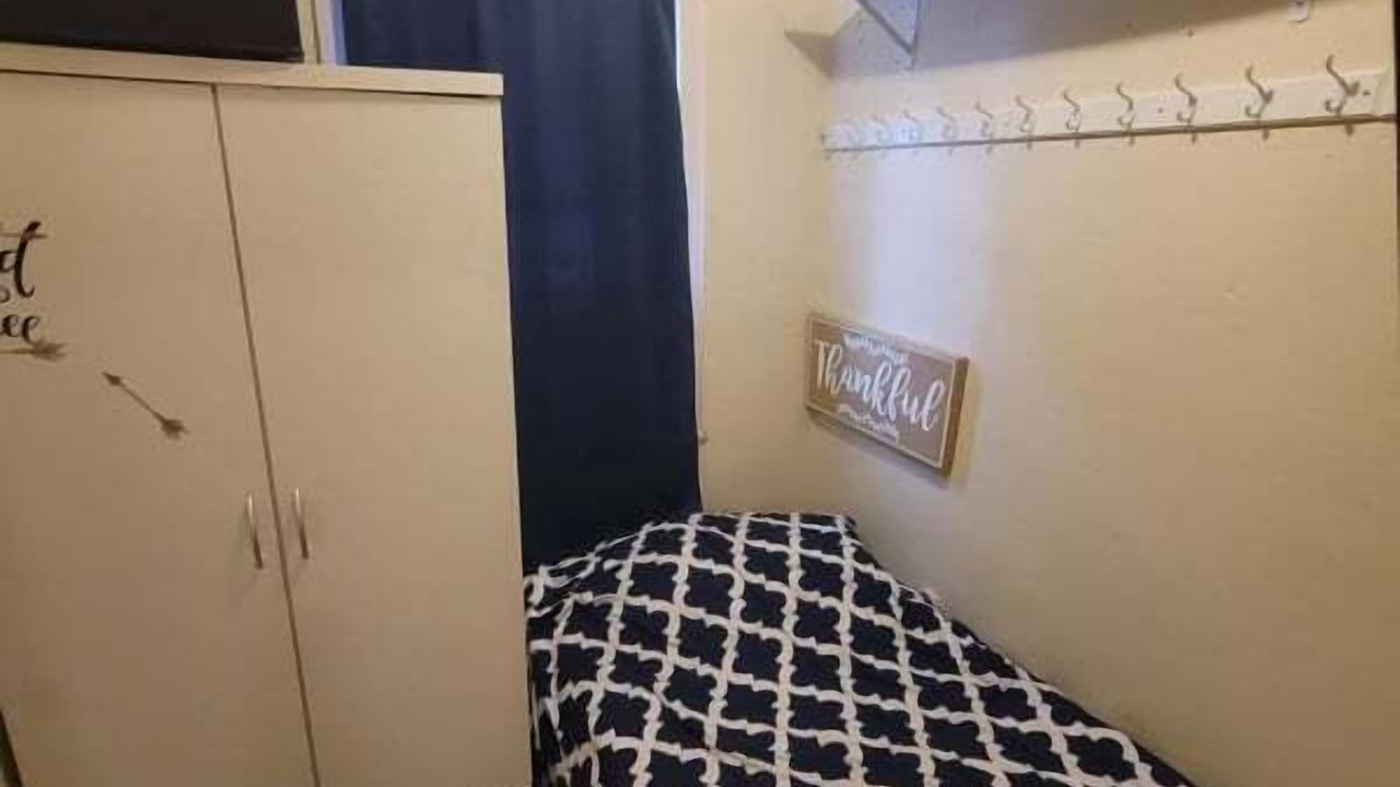 Photo of Bedroom in Hyde Square