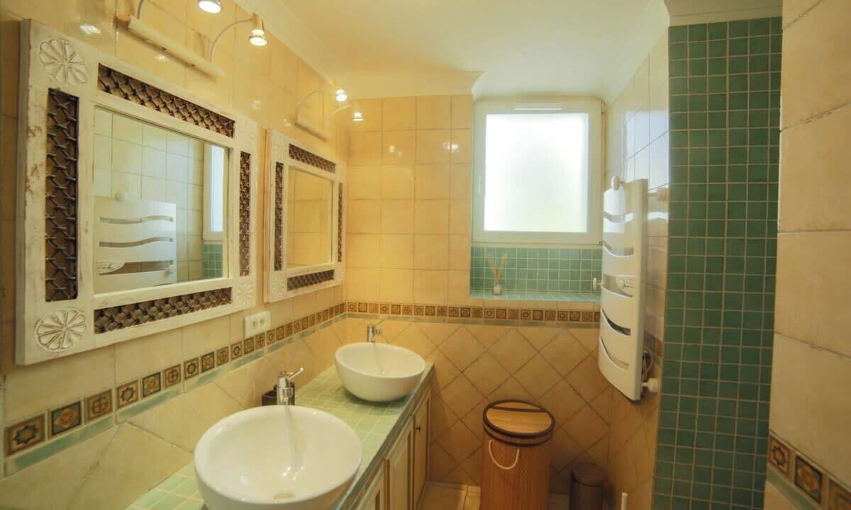 Photo of Bathroom in Banyuls-sur-Mer