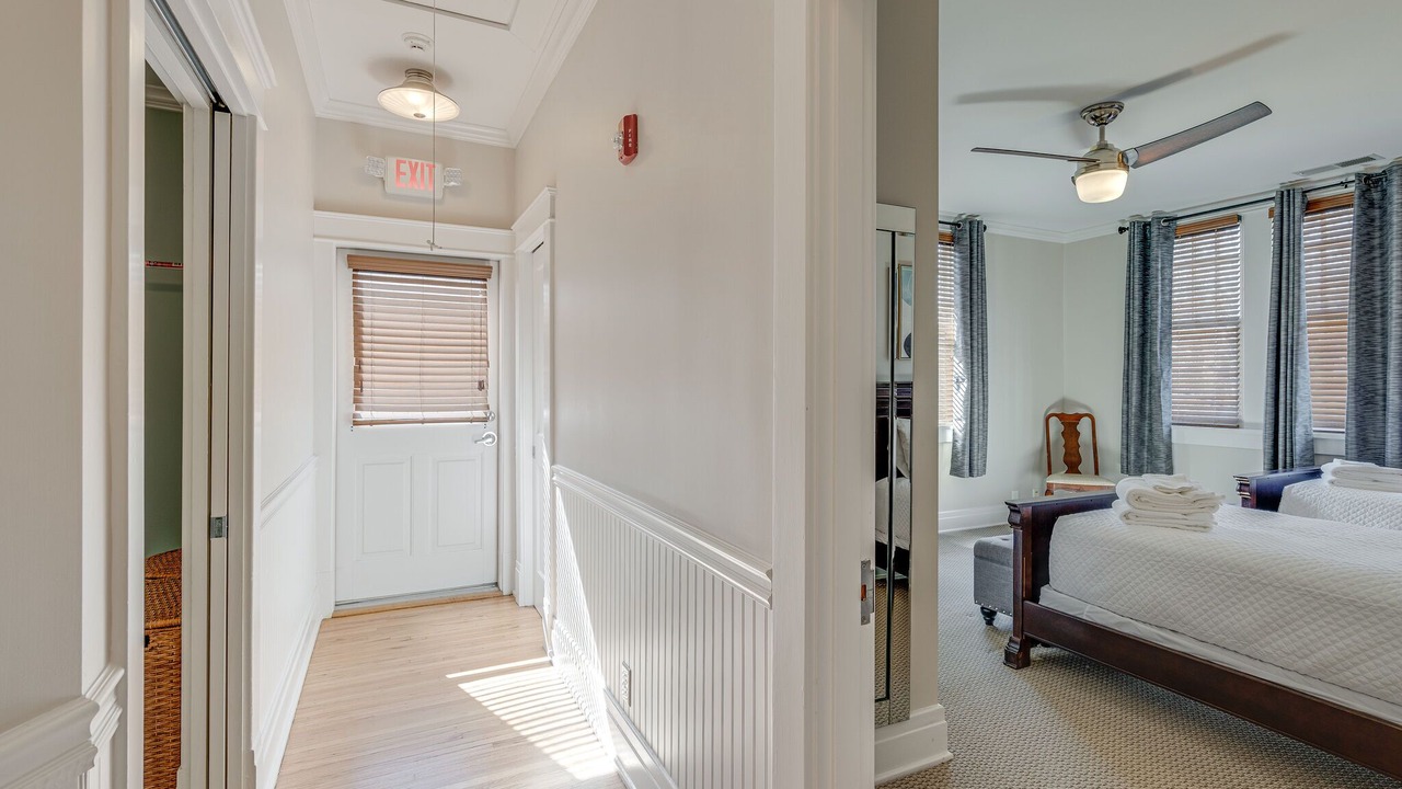 Photo of Bedroom in Music Row