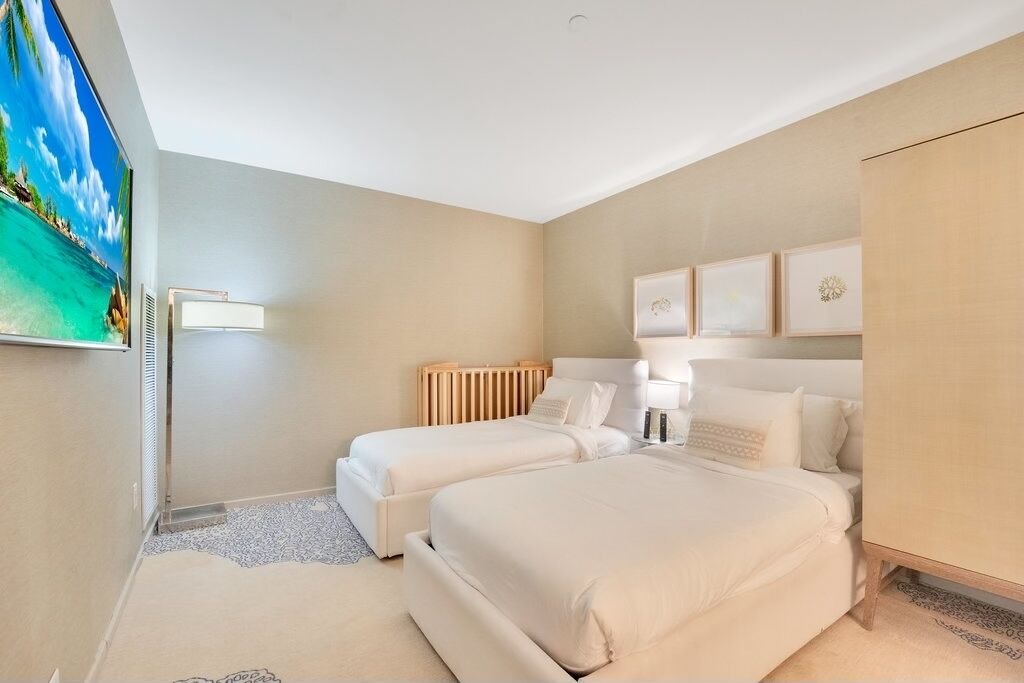 Photo of Bedroom in Bal Harbour