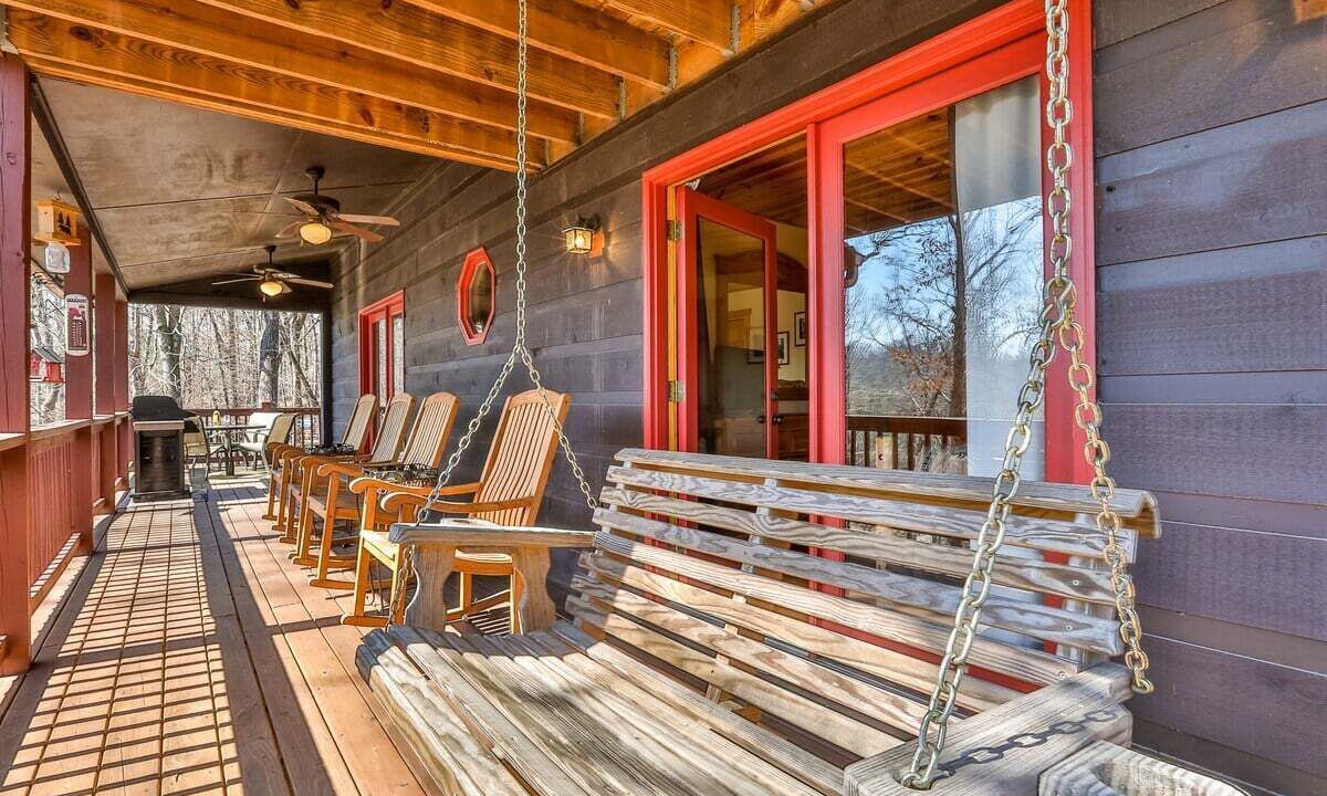 Photo of Patio Balcony in Ellijay