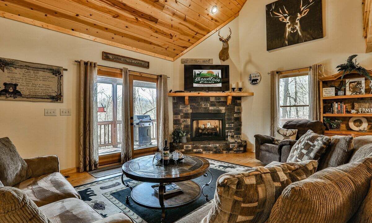 Photo of Bedroom in Ellijay