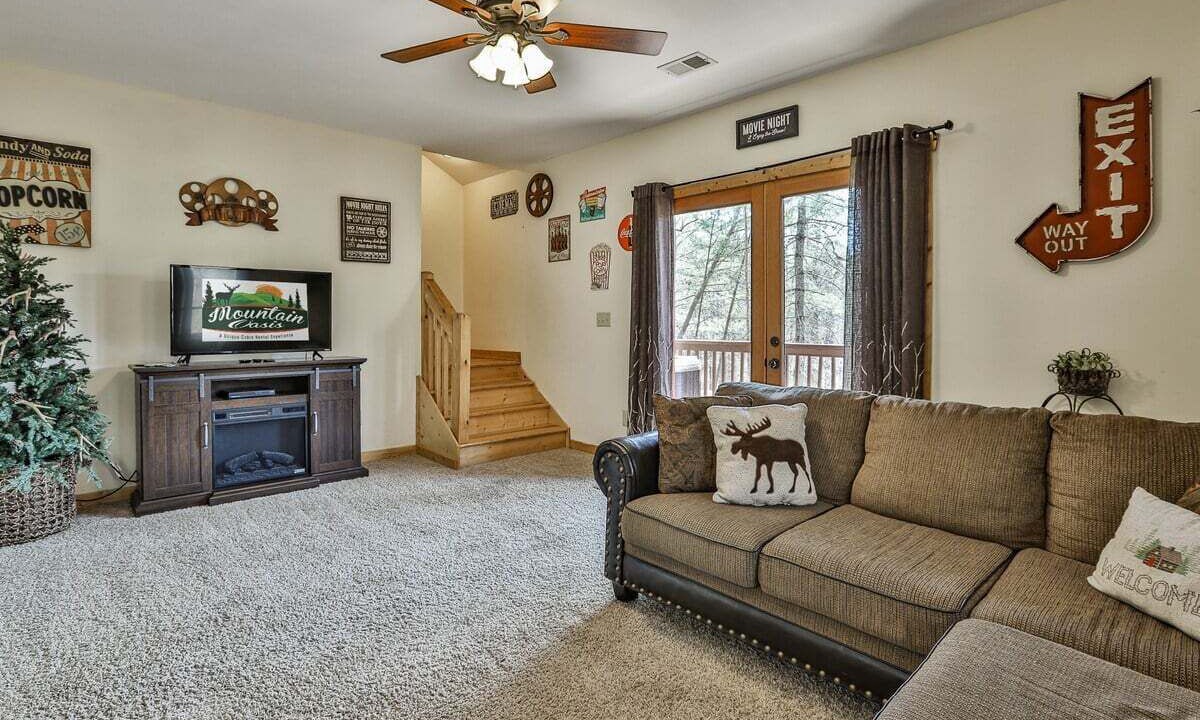 Photo of Livingroom in Ellijay