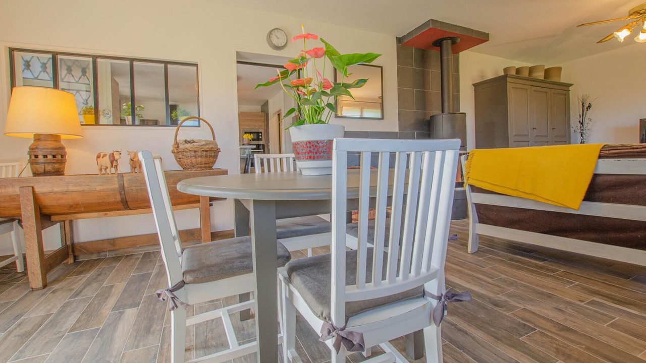 Photo of Others in Geraudot