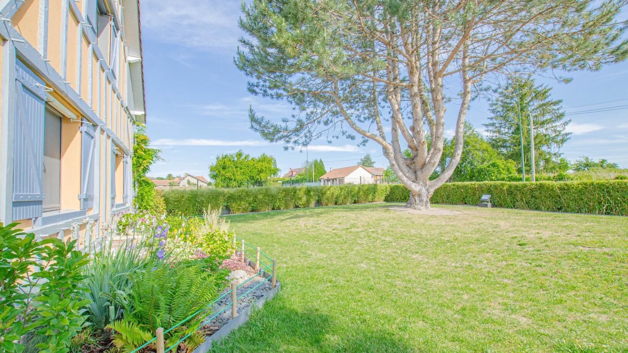 Photo of Outdoor in Geraudot