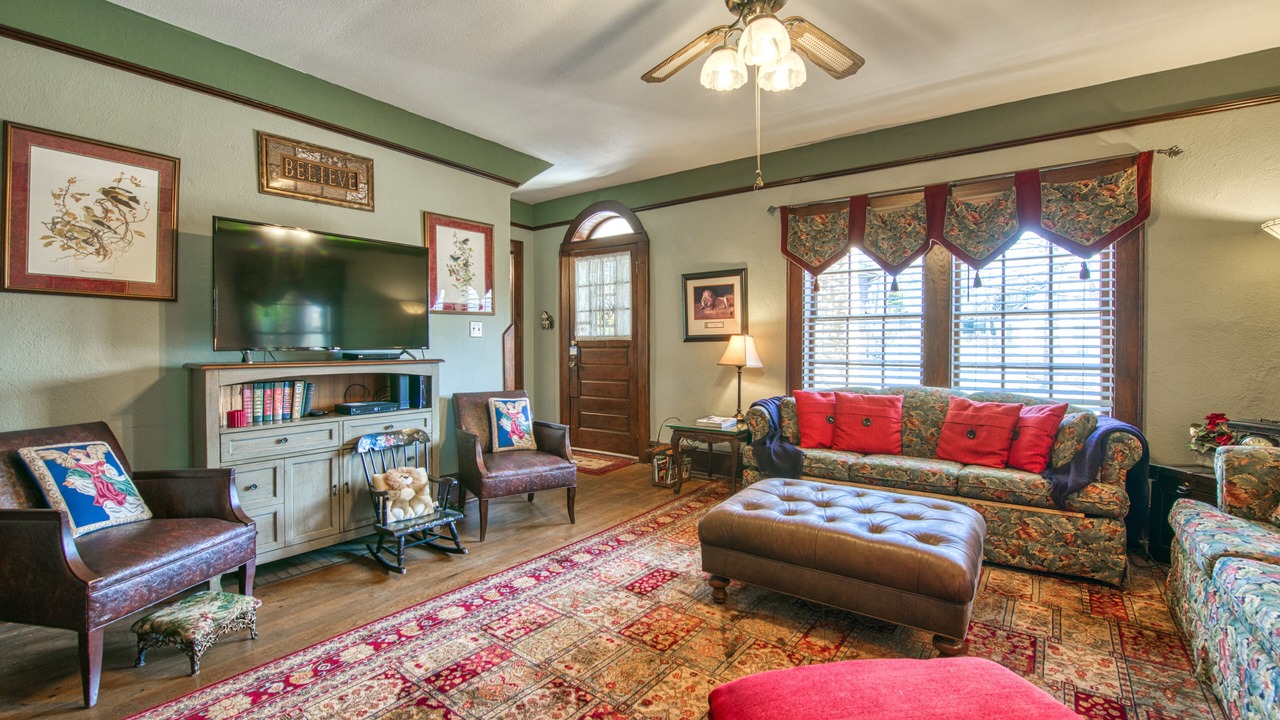 Photo of Livingroom in Lake Junaluska