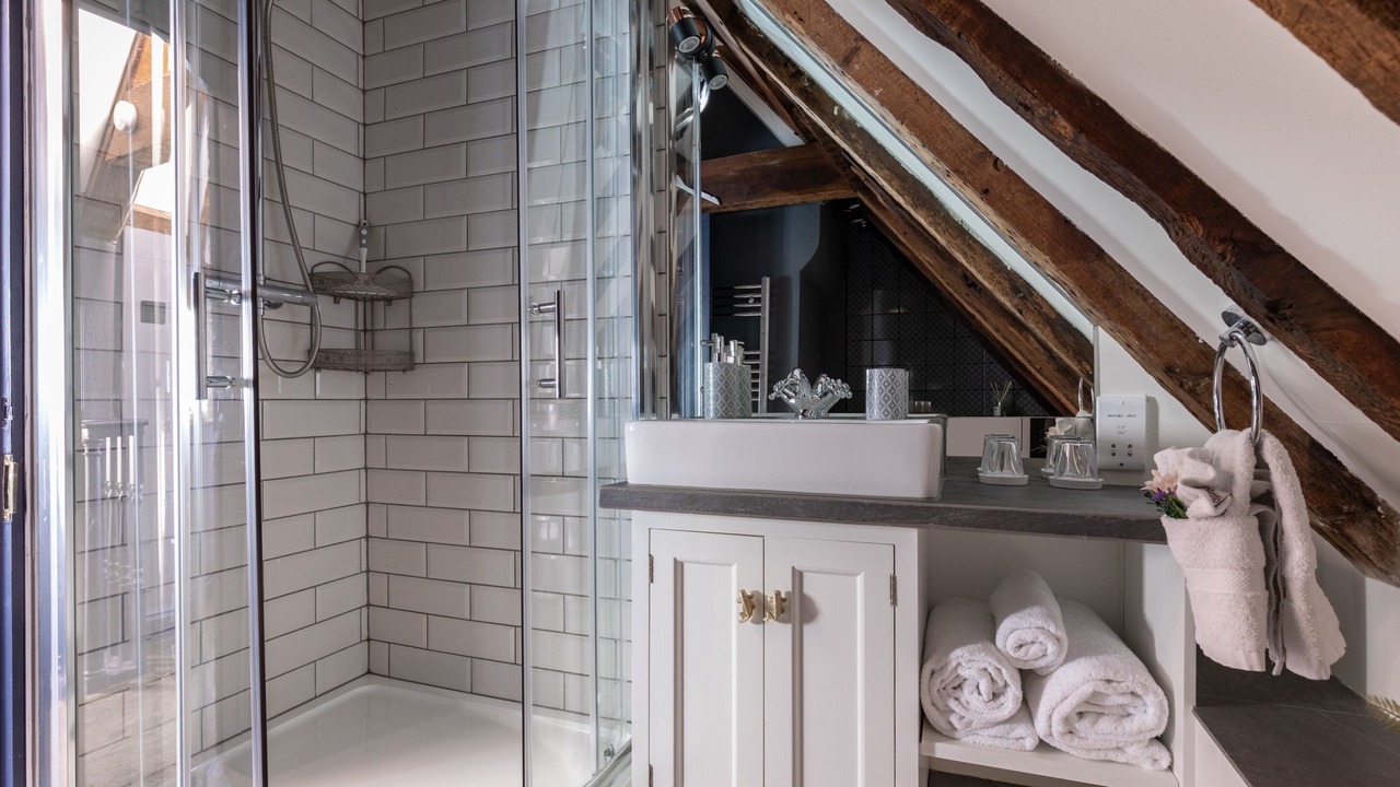 Photo of Bathroom in Heybridge