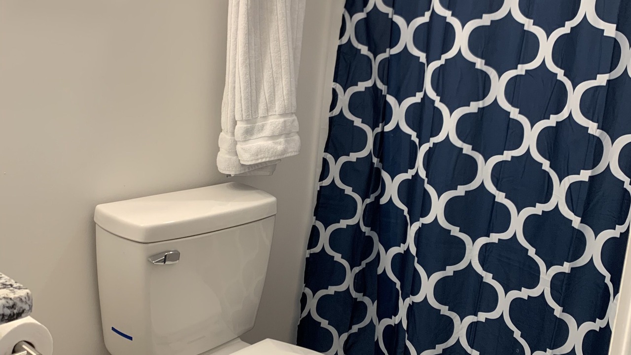 Photo of Bathroom in Pettit