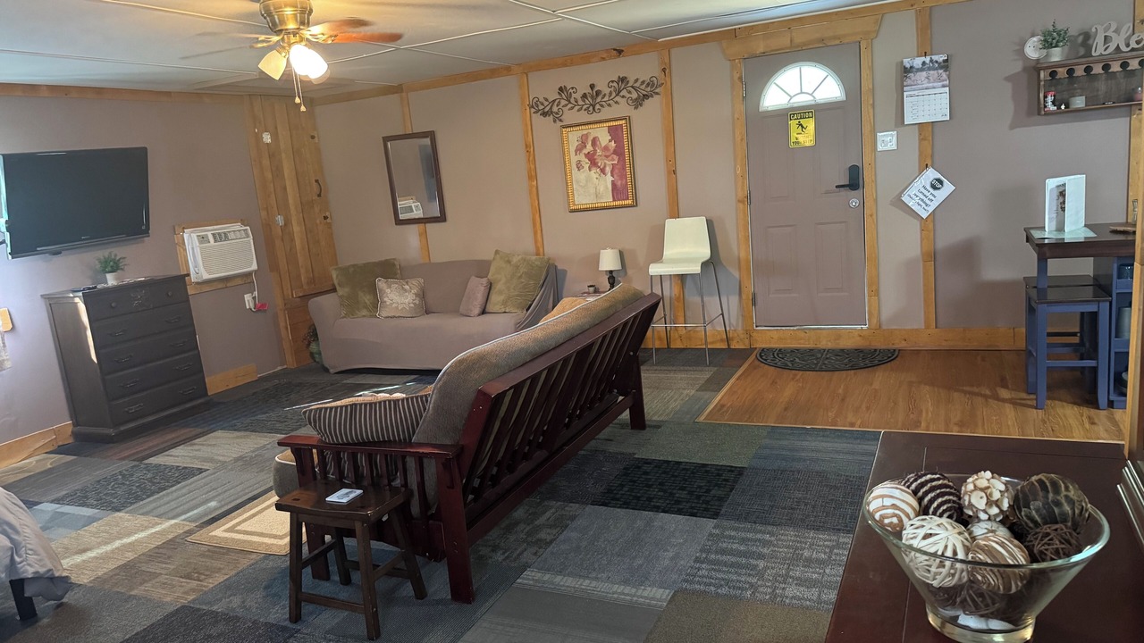 Photo of Livingroom in Mascoutah