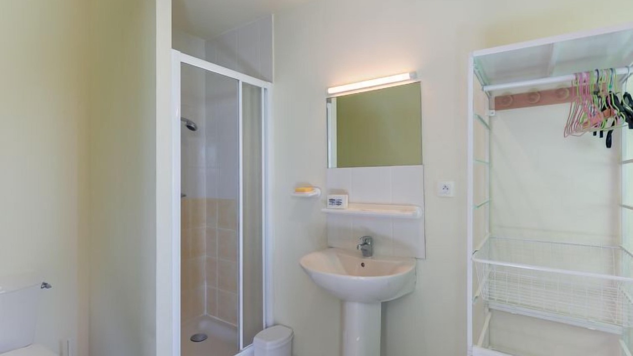 Photo of Bathroom in Plougonvelin