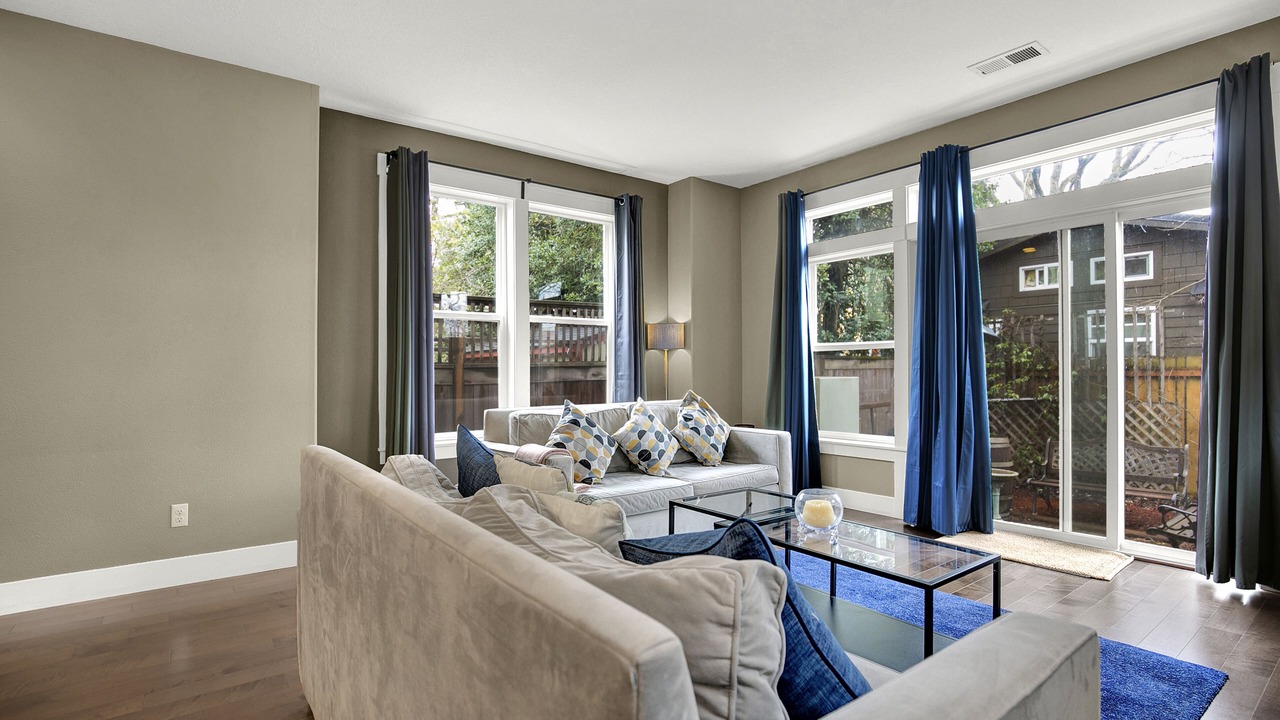 Photo of Livingroom in Alberta