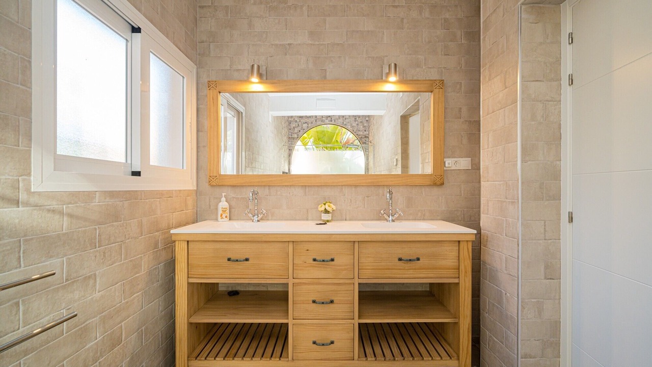 Photo of Bathroom in El Albir