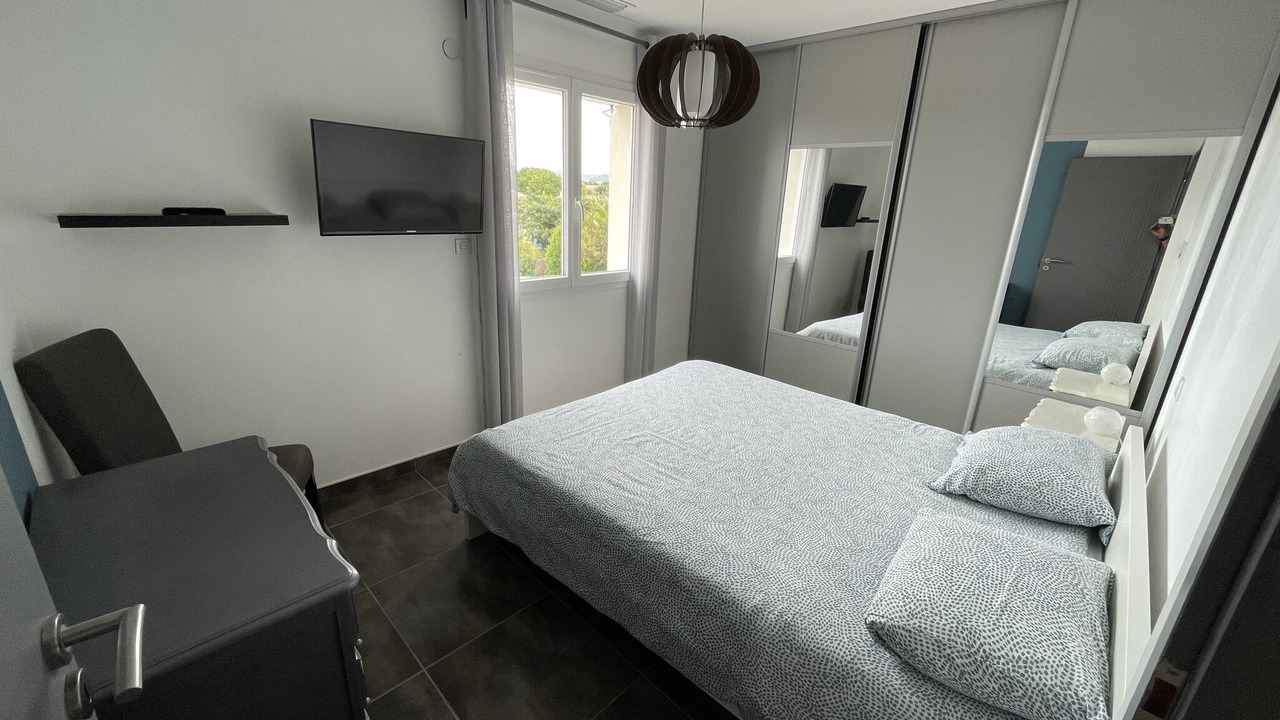 Photo of Bedroom in Saint-Genies-de-Fontedit