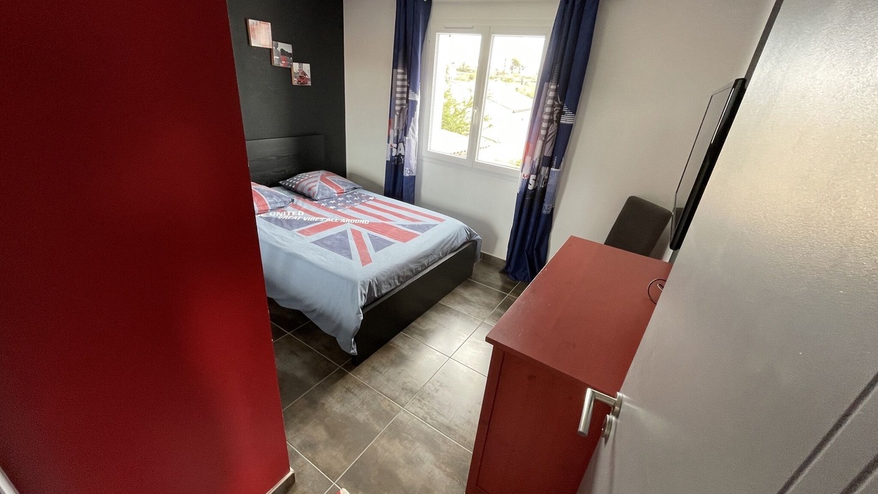 Photo of Bedroom in Saint-Genies-de-Fontedit