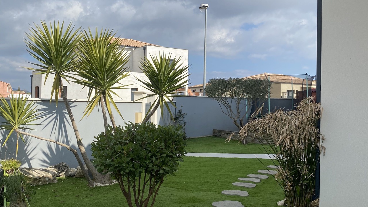 Photo of Outdoor in Saint-Genies-de-Fontedit