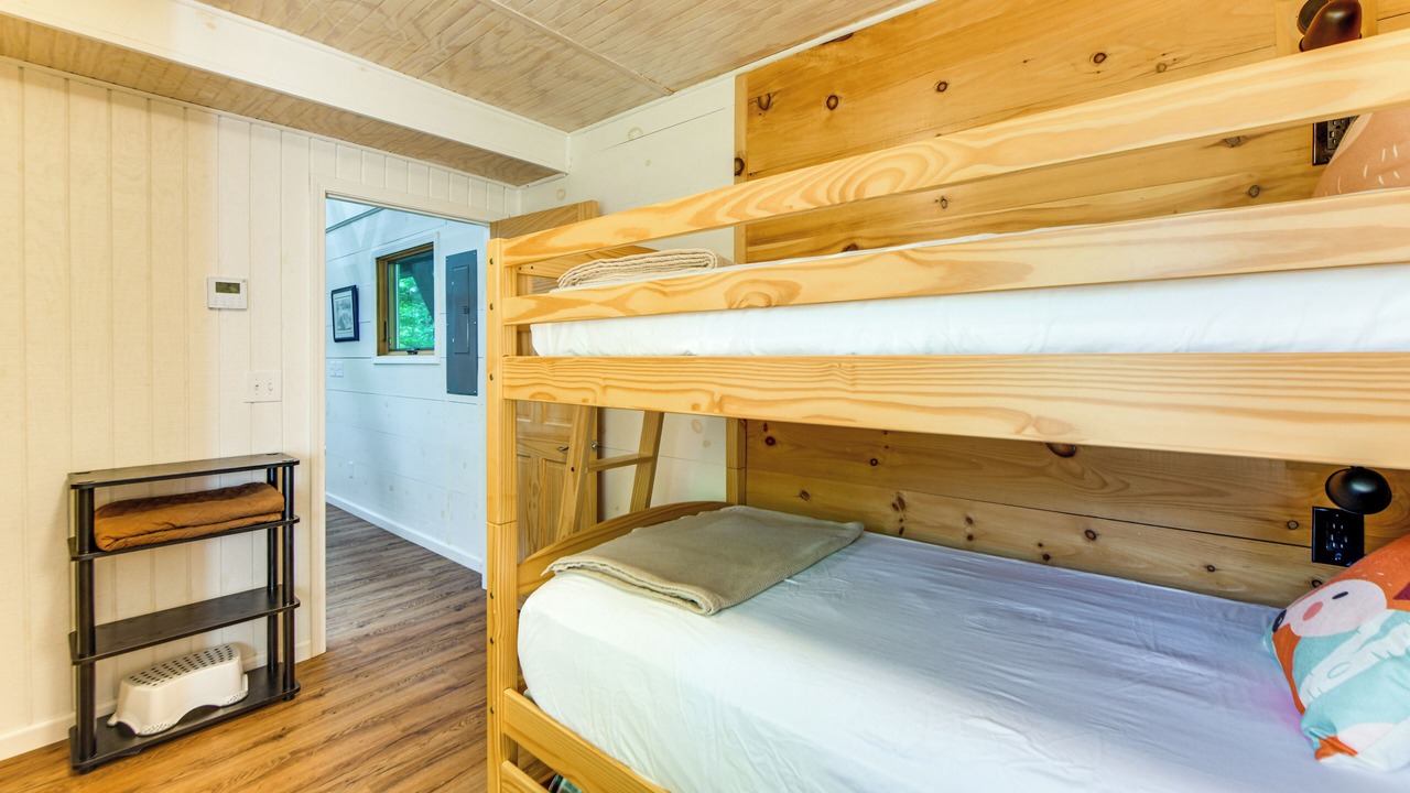 Photo of Bedroom in Howard
