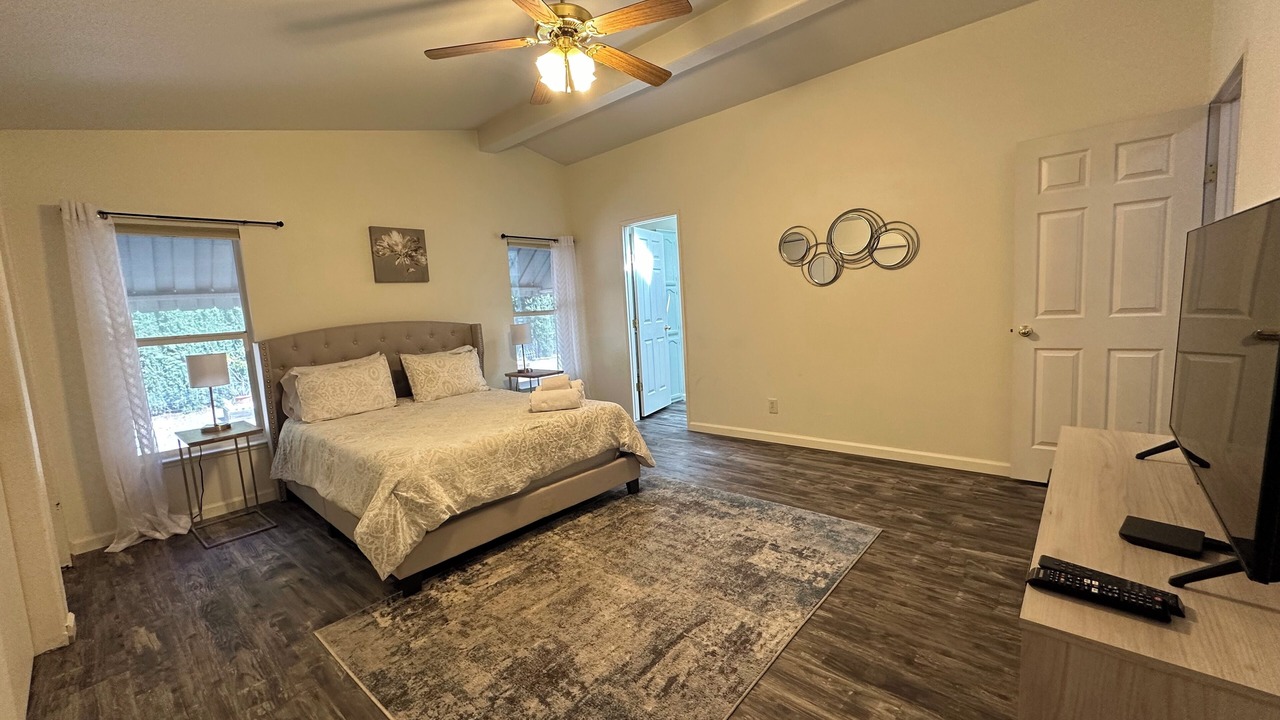 Photo of Others in Tracy